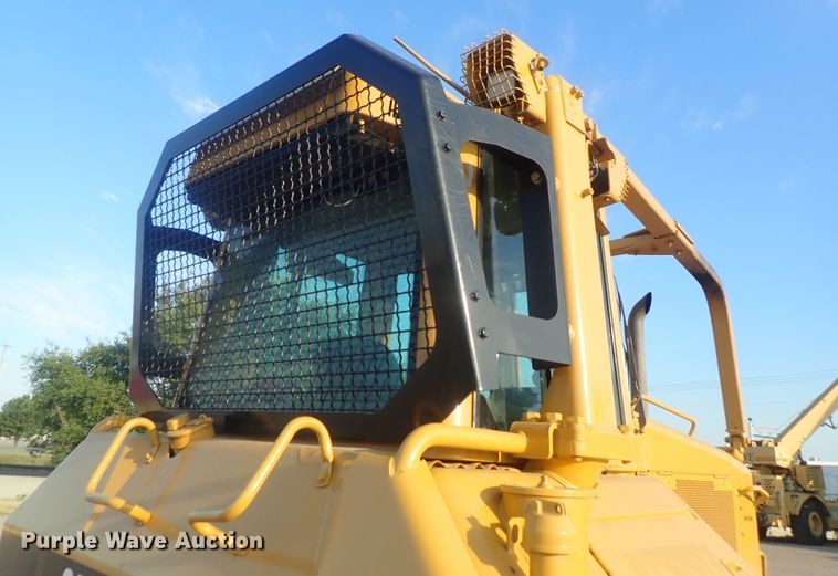 image for item DG2327 2005 Caterpillar D6N XL  dozer