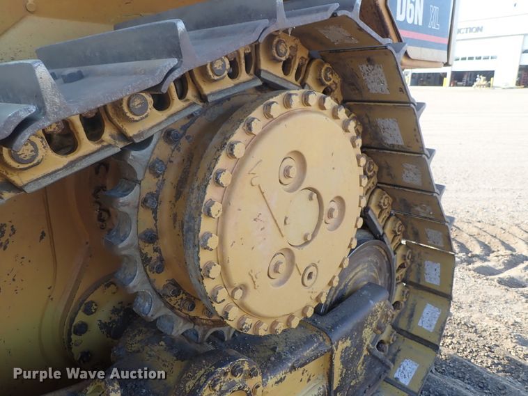 image for item DG2327 2005 Caterpillar D6N XL  dozer