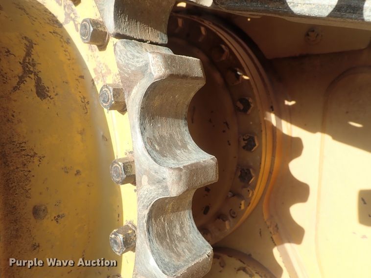 image for item DG2327 2005 Caterpillar D6N XL  dozer