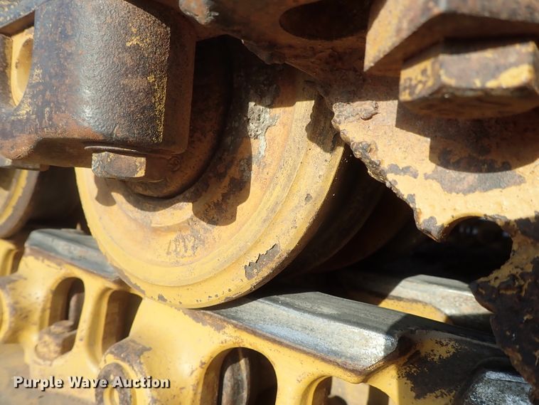 image for item DG2327 2005 Caterpillar D6N XL  dozer