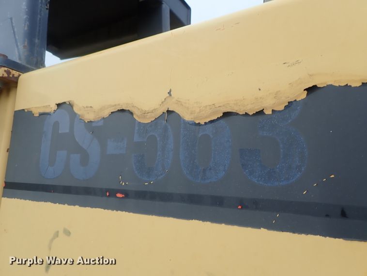 image for item DG2333 1994 Caterpillar CS-563  vibratory single drum roller