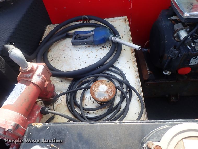 image for item DG2346 1996 Peterbilt 330  service truck with crane