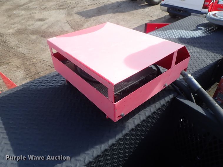 image for item DG2346 1996 Peterbilt 330  service truck with crane