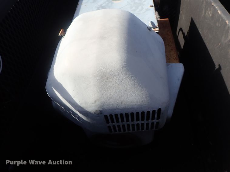 image for item DG2346 1996 Peterbilt 330  service truck with crane