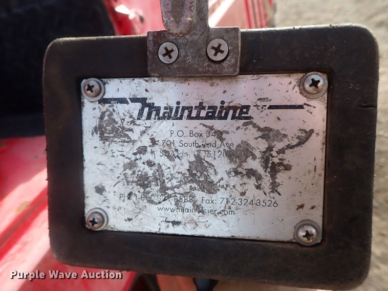 image for item DG2346 1996 Peterbilt 330  service truck with crane