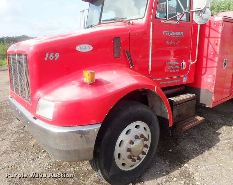 image for item DG2346 1996 Peterbilt 330  service truck with crane