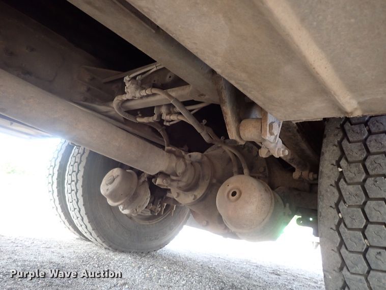 image for item DG2346 1996 Peterbilt 330  service truck with crane