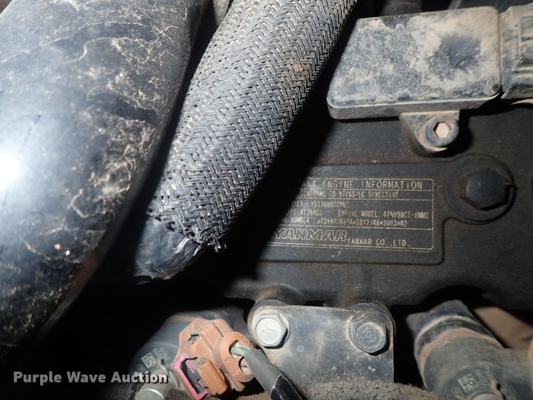 image for item DG2377 2017 Mustang 2200R  skid steer loader