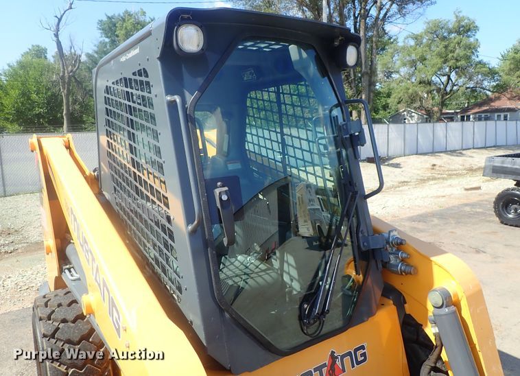 image for item DG2377 2017 Mustang 2200R  skid steer loader