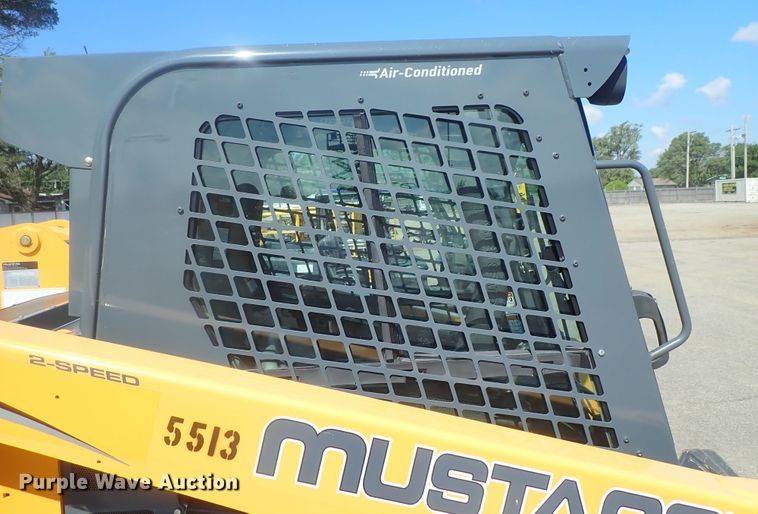 image for item DG2377 2017 Mustang 2200R  skid steer loader
