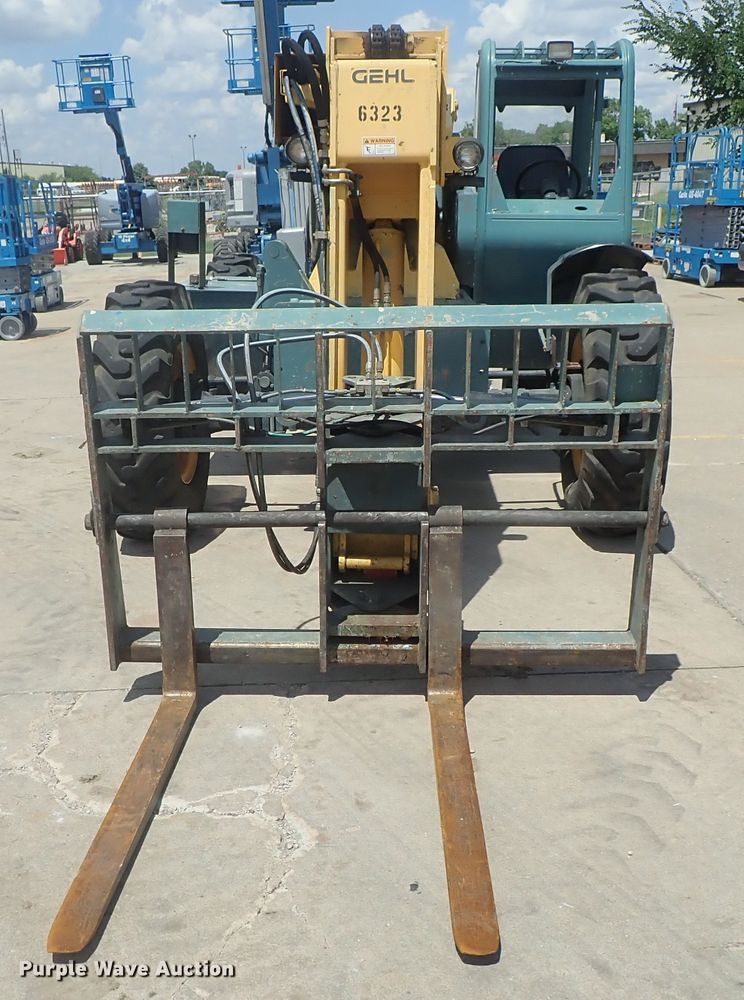 image for item DG2382 2007 Gehl RS8-42  telehandler