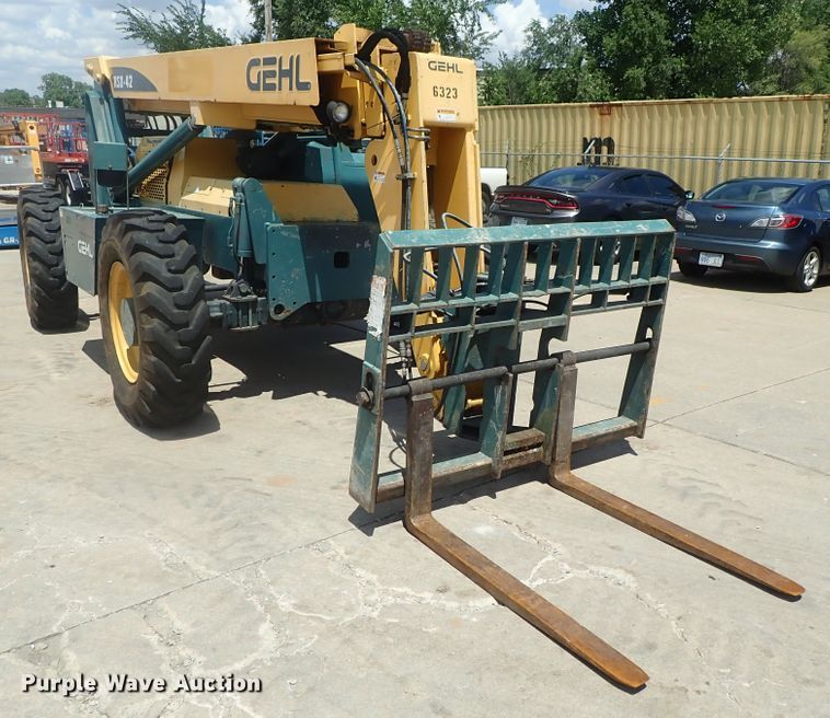 image for item DG2382 2007 Gehl RS8-42  telehandler