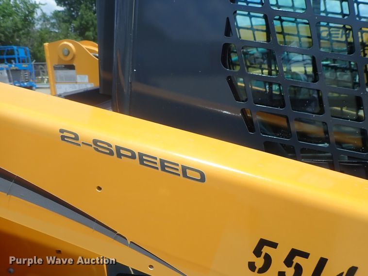 image for item DG2383 2017 Mustang 2200R  skid steer loader