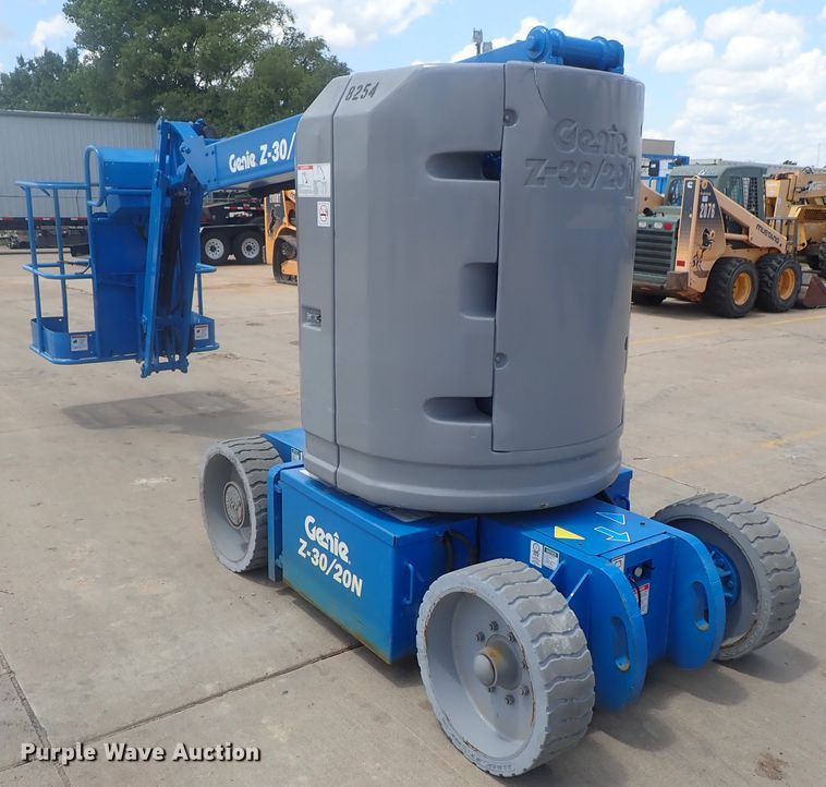 image for item DG2388 2006 Genie Z-30/20N  boom lift