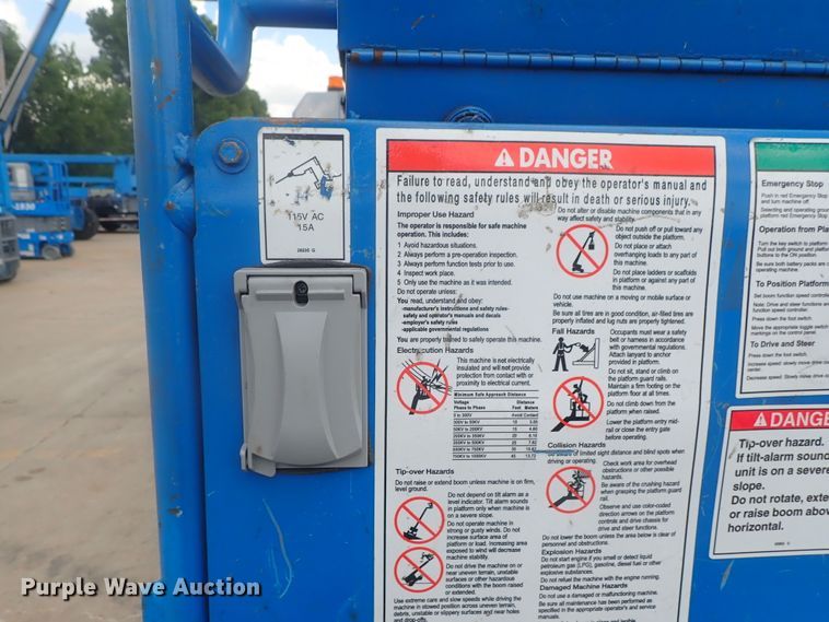 image for item DG2388 2006 Genie Z-30/20N  boom lift