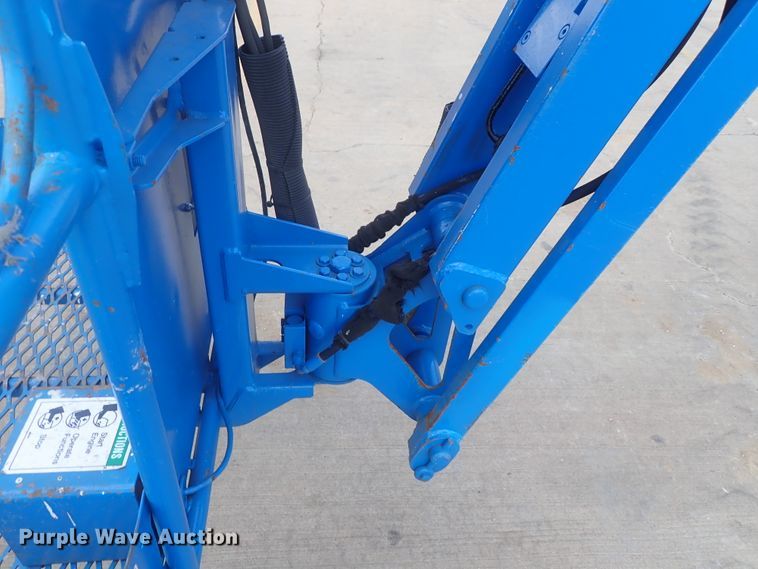 image for item DG2388 2006 Genie Z-30/20N  boom lift