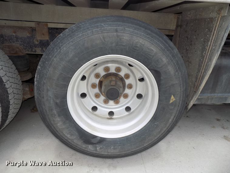 image for item DG2606 1997 Kenworth T800  dump truck