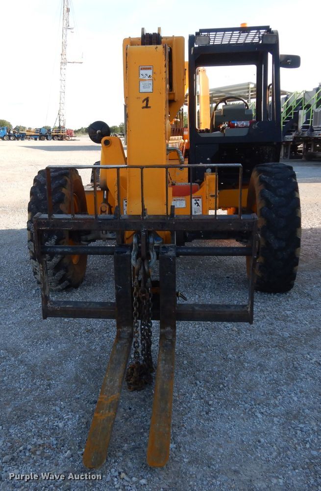 image for item DG6820 2007 JCB 506C HL  telehandler