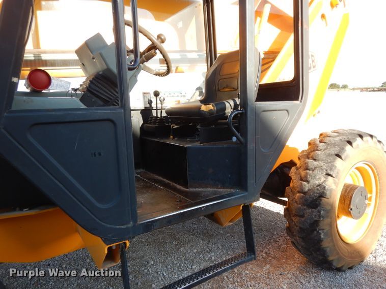 image for item DG6820 2007 JCB 506C HL  telehandler