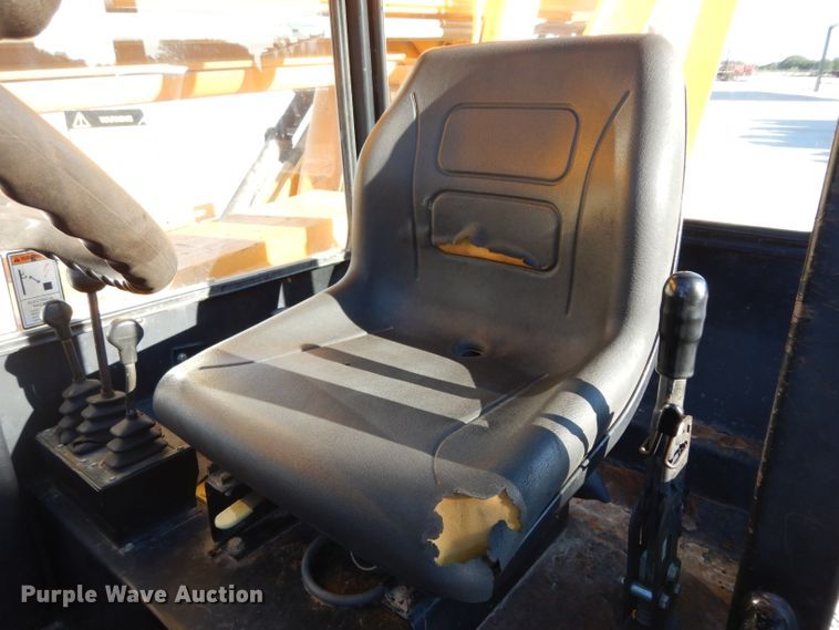 image for item DG6820 2007 JCB 506C HL  telehandler