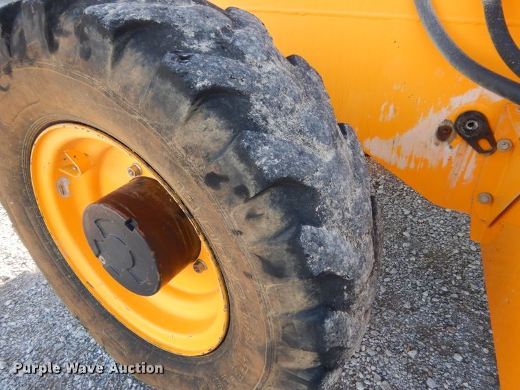 image for item DG6820 2007 JCB 506C HL  telehandler