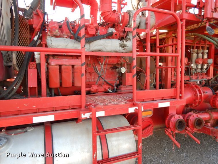 image for item DG6821 2008 Mertz Stewart & Stevenson MT-102-HP TA blender trailer