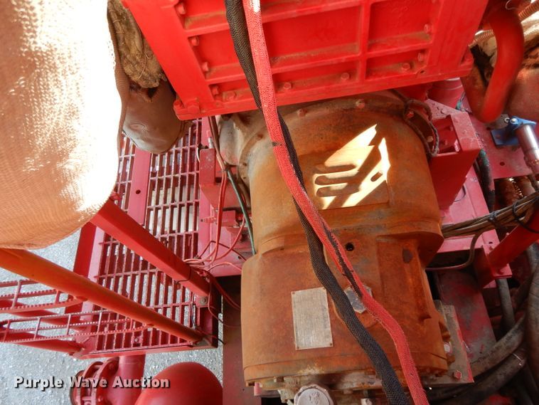 image for item DG6821 2008 Mertz Stewart & Stevenson MT-102-HP TA blender trailer