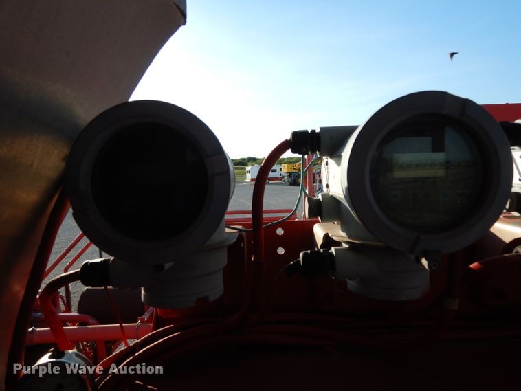 image for item DG6821 2008 Mertz Stewart & Stevenson MT-102-HP TA blender trailer