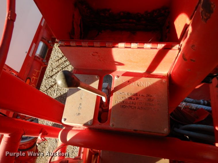 image for item DG6821 2008 Mertz Stewart & Stevenson MT-102-HP TA blender trailer