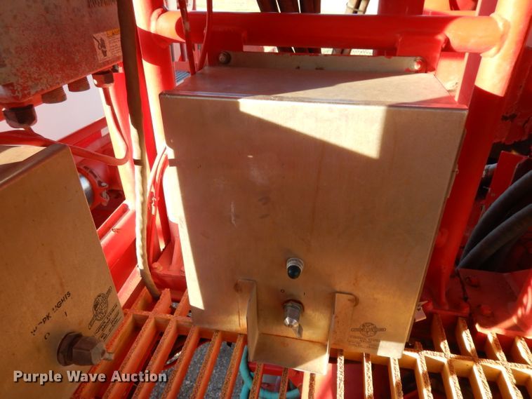 image for item DG6821 2008 Mertz Stewart & Stevenson MT-102-HP TA blender trailer