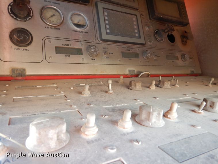 image for item DG6821 2008 Mertz Stewart & Stevenson MT-102-HP TA blender trailer