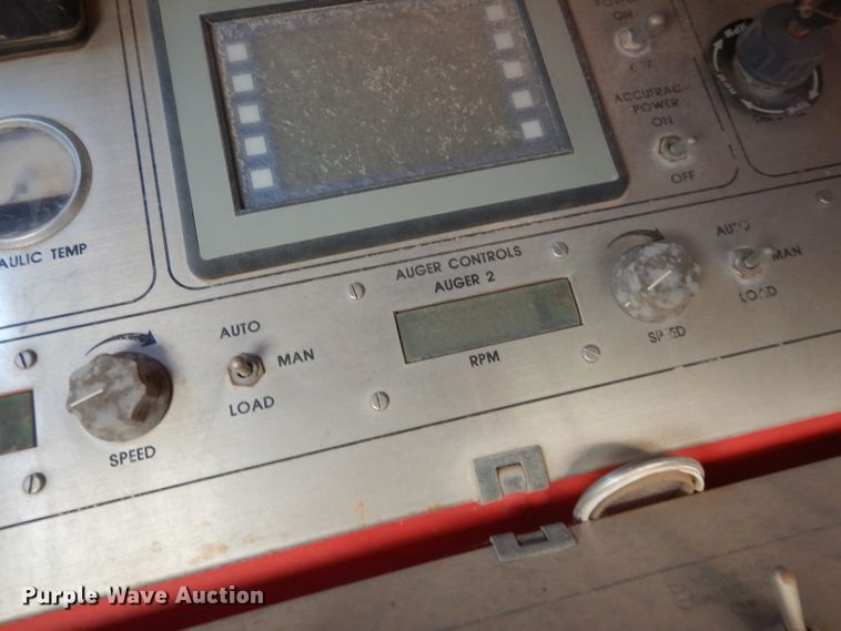 image for item DG6821 2008 Mertz Stewart & Stevenson MT-102-HP TA blender trailer