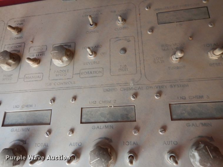 image for item DG6821 2008 Mertz Stewart & Stevenson MT-102-HP TA blender trailer