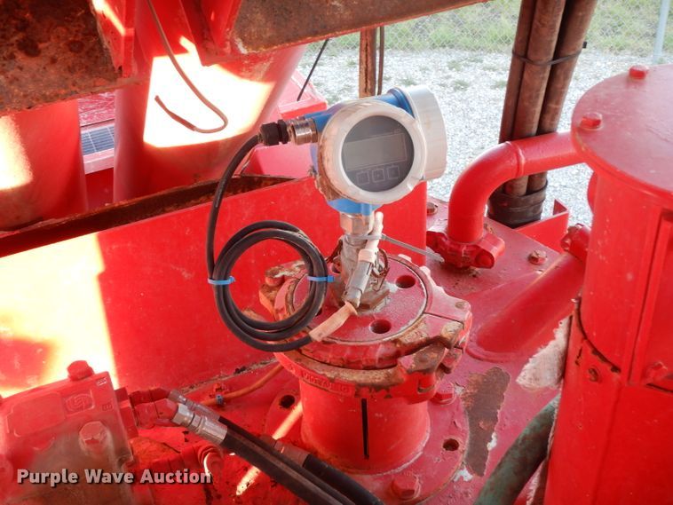 image for item DG6821 2008 Mertz Stewart & Stevenson MT-102-HP TA blender trailer