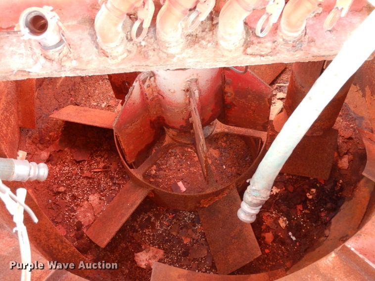 image for item DG6821 2008 Mertz Stewart & Stevenson MT-102-HP TA blender trailer