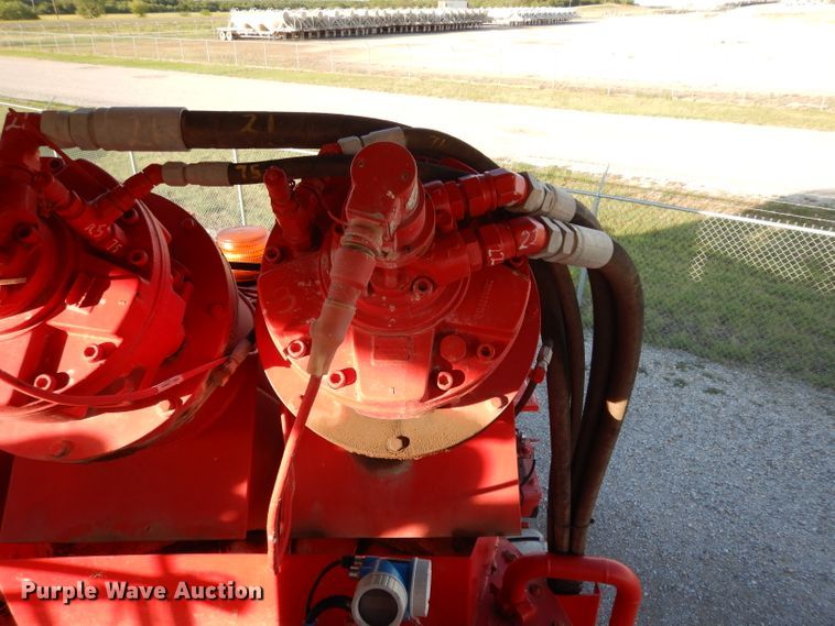 image for item DG6821 2008 Mertz Stewart & Stevenson MT-102-HP TA blender trailer