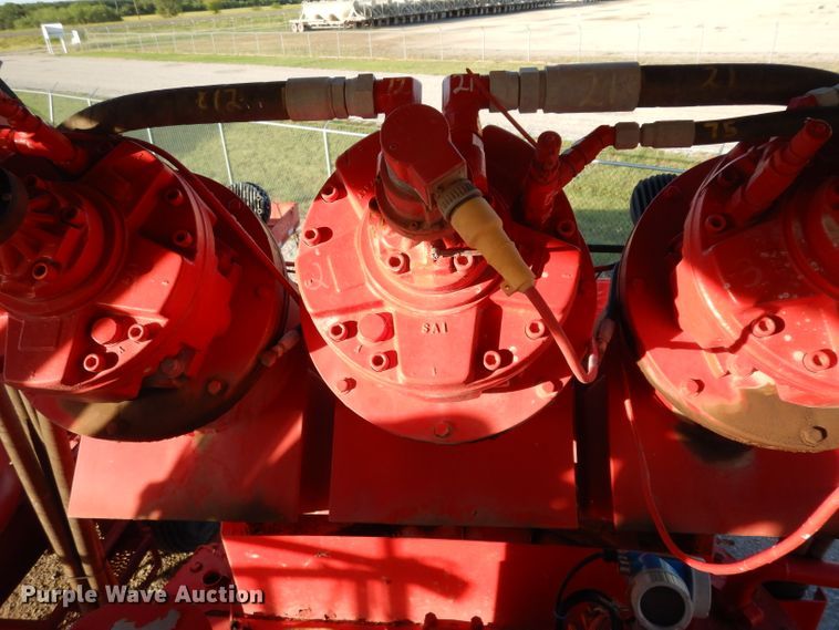 image for item DG6821 2008 Mertz Stewart & Stevenson MT-102-HP TA blender trailer