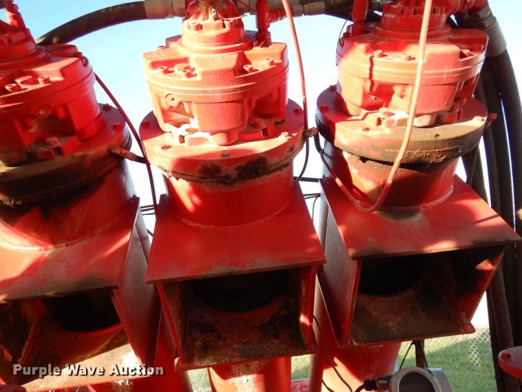 image for item DG6821 2008 Mertz Stewart & Stevenson MT-102-HP TA blender trailer