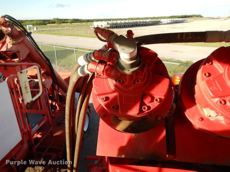 image for item DG6821 2008 Mertz Stewart & Stevenson MT-102-HP TA blender trailer