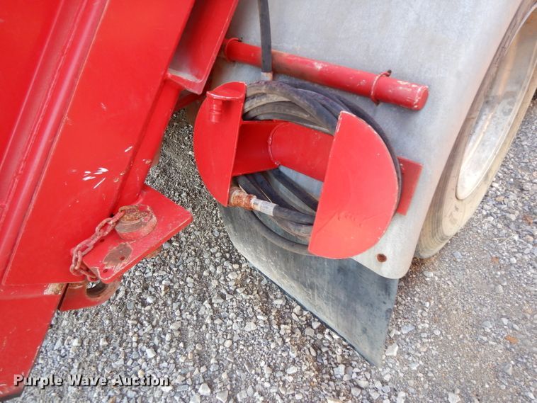 image for item DG6821 2008 Mertz Stewart & Stevenson MT-102-HP TA blender trailer