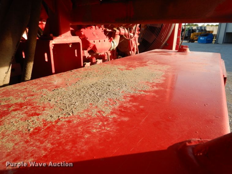 image for item DG6821 2008 Mertz Stewart & Stevenson MT-102-HP TA blender trailer