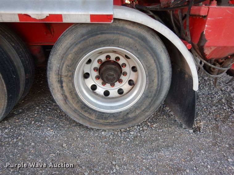 image for item DG6821 2008 Mertz Stewart & Stevenson MT-102-HP TA blender trailer