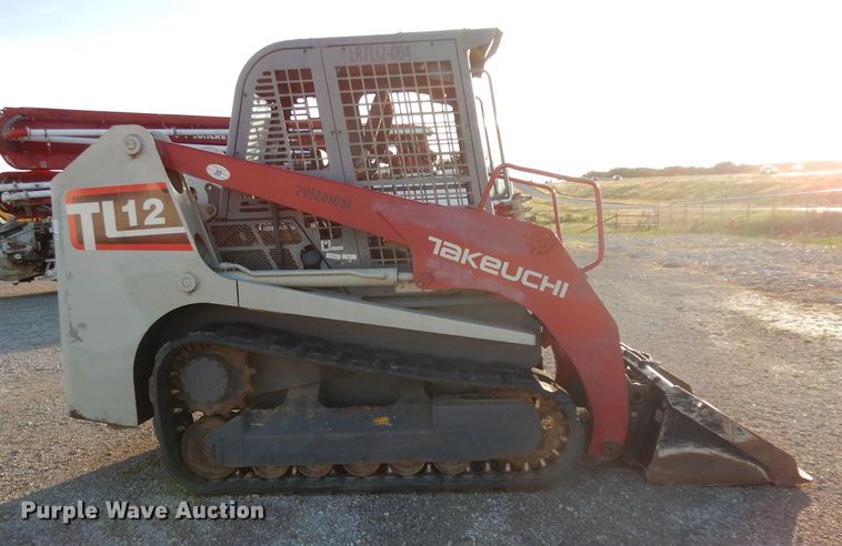 image for item DG6822 2014 Takeuchi TL12  skid steer loader