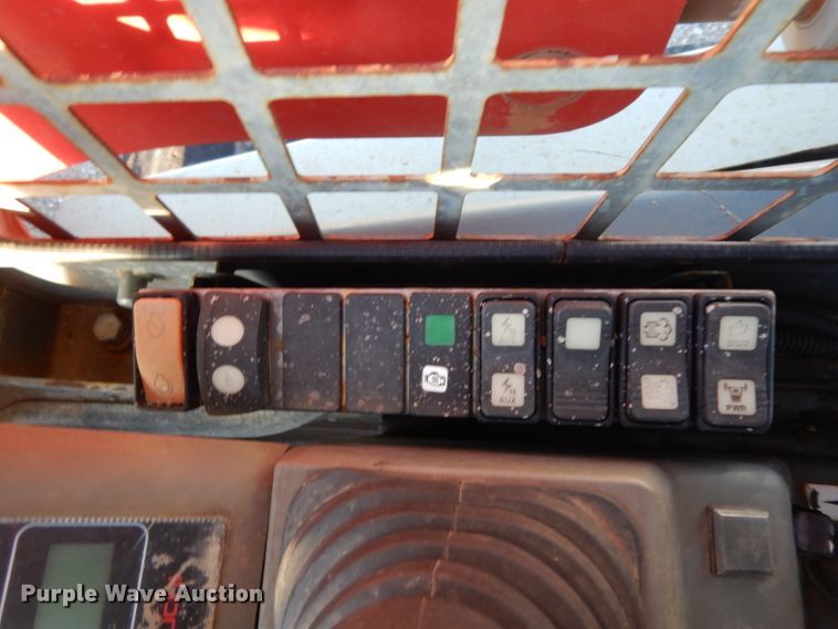 image for item DG6822 2014 Takeuchi TL12  skid steer loader