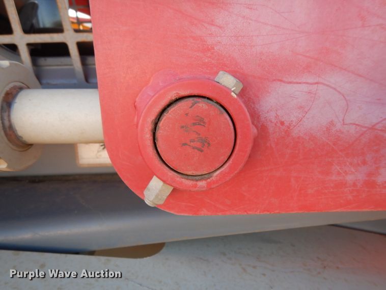 image for item DG6822 2014 Takeuchi TL12  skid steer loader