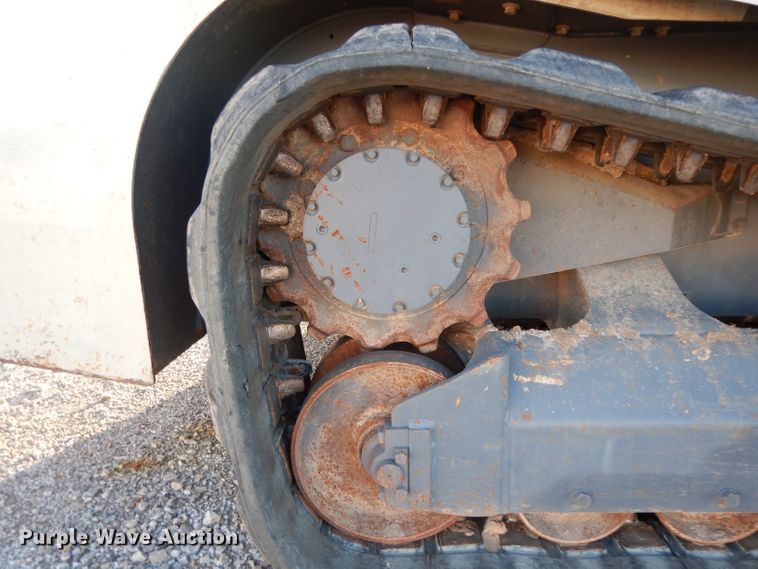 image for item DG6822 2014 Takeuchi TL12  skid steer loader