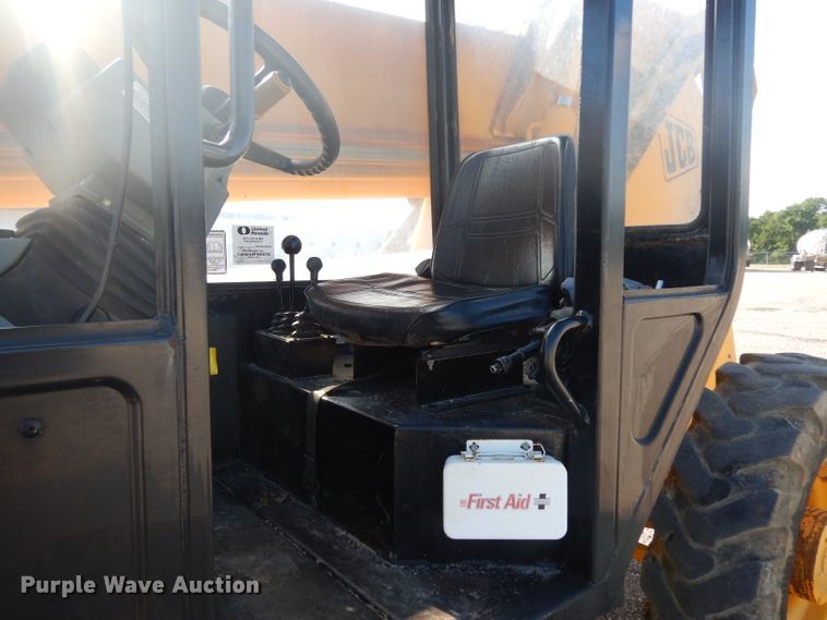 image for item DG6829 2006 JCB 506C HL  telehandler