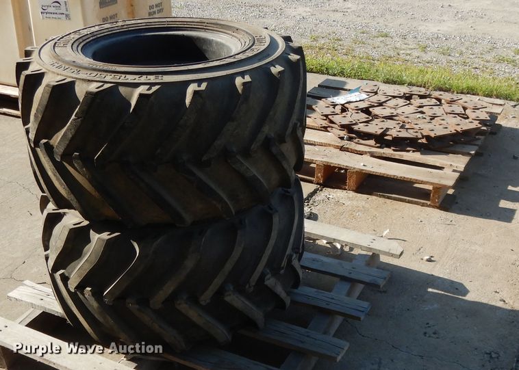 image for item DG7959 (2) 31 x 15.50-15 NHS tires