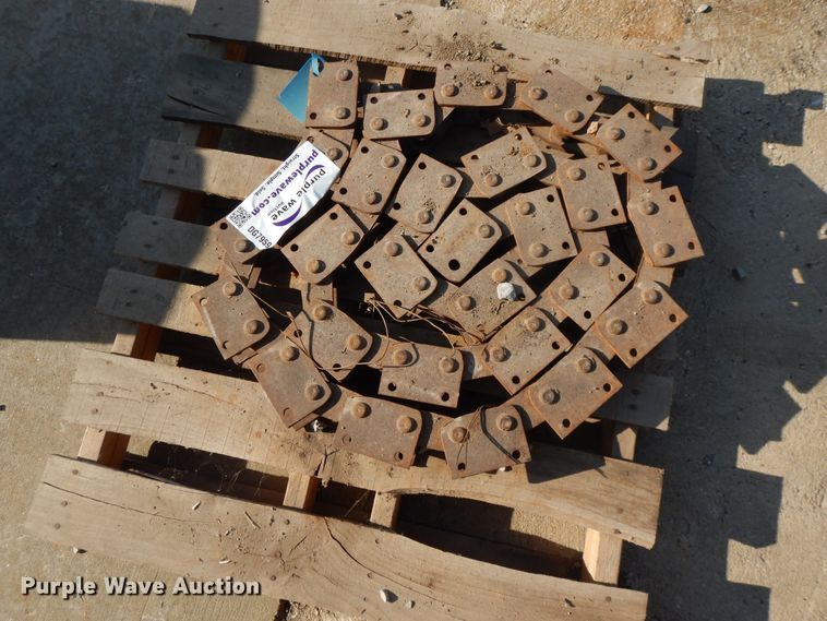 image for item DG7959 (2) 31 x 15.50-15 NHS tires