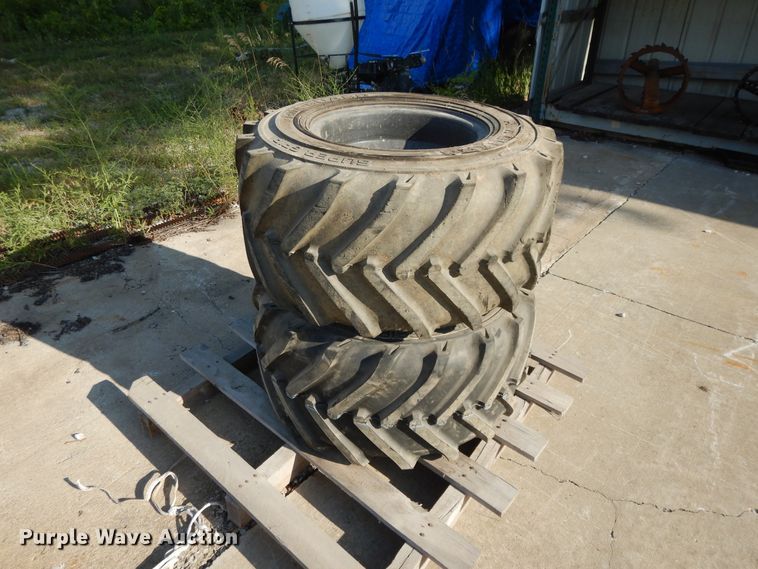 image for item DG7959 (2) 31 x 15.50-15 NHS tires